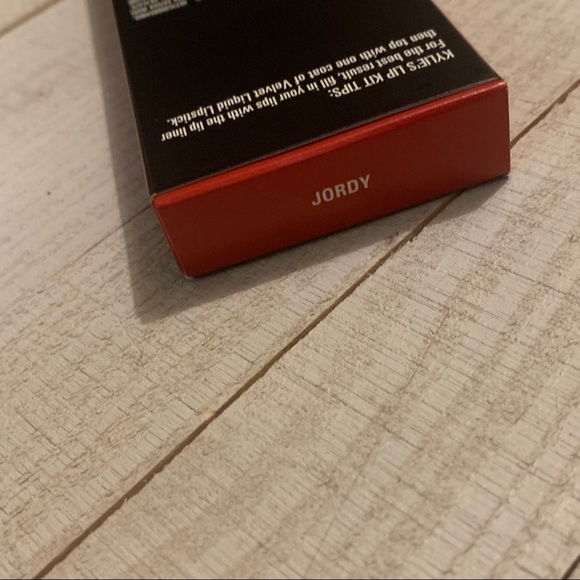 KYLIE COSMETICS JORDY | VELVET LIP KIT- NIB - Picture 5 of 8